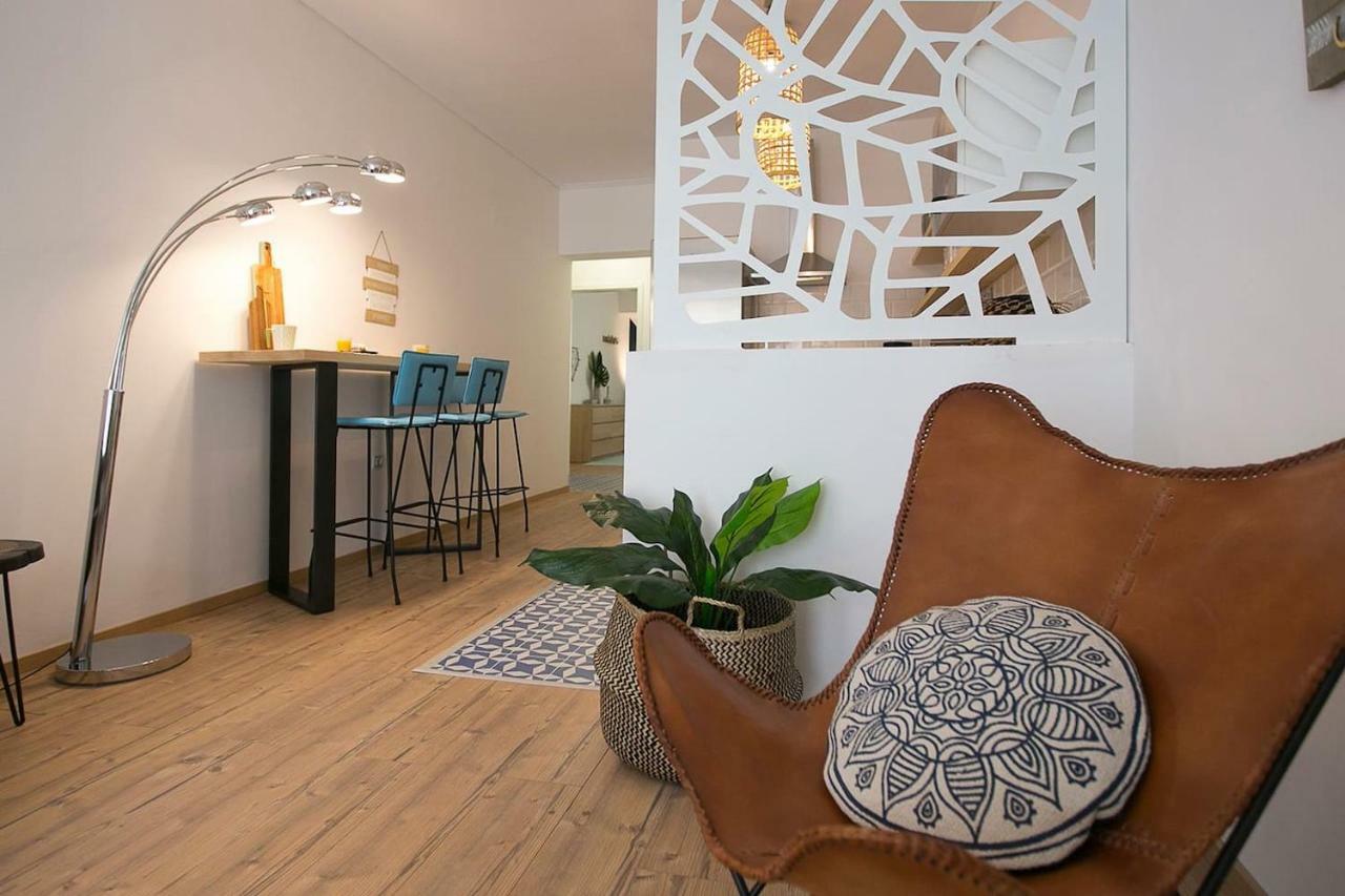 Boho Chic Apartment, Agia Sofia District #Feelslikehome Солун Екстериор снимка